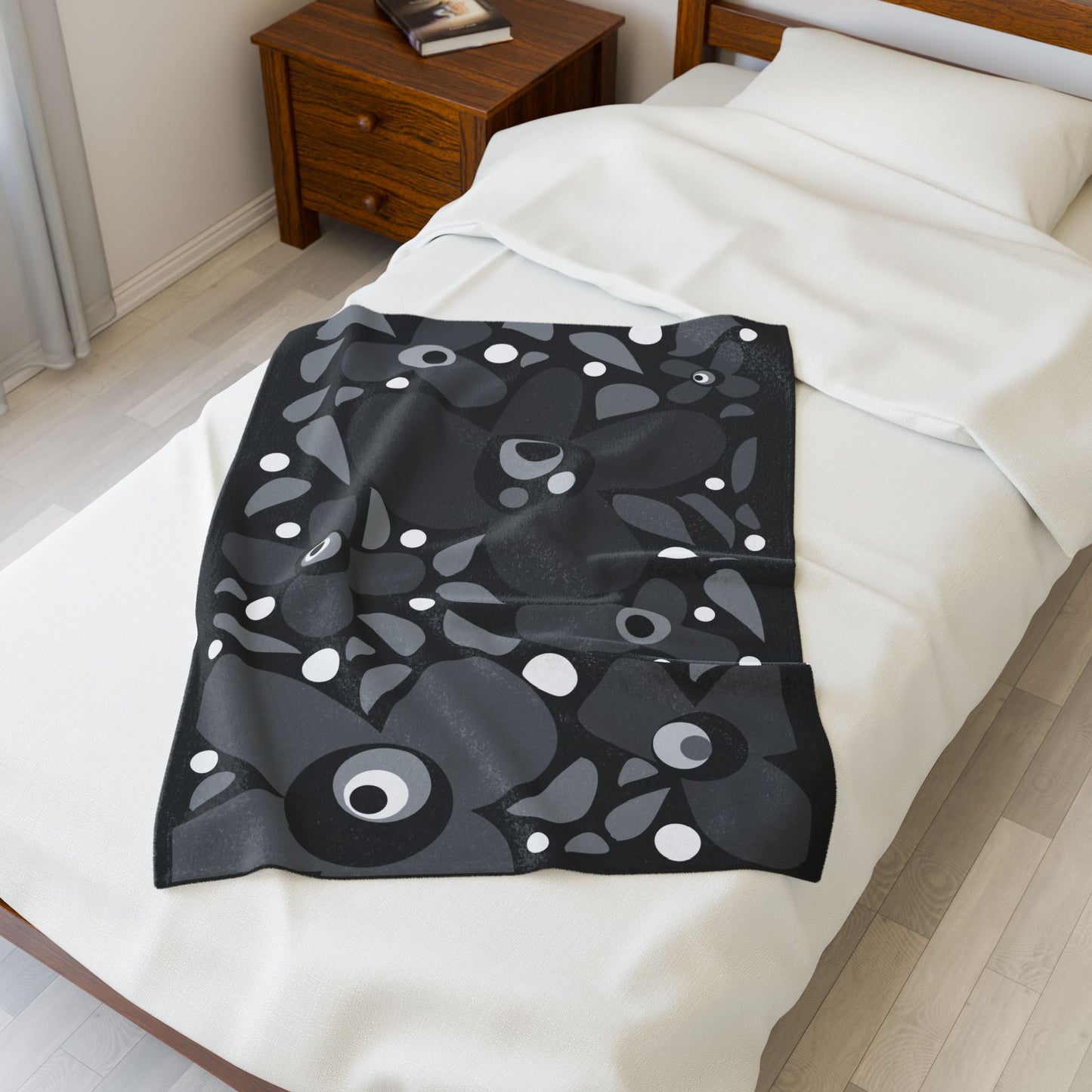 Grey Mod Flower Velveteen Plush Blanket