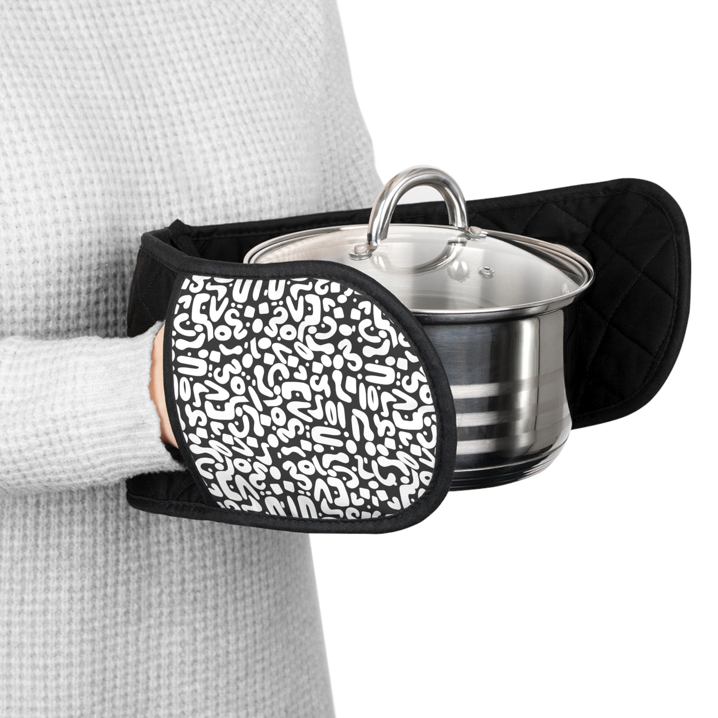 Black Optic Pop Oven Mitts